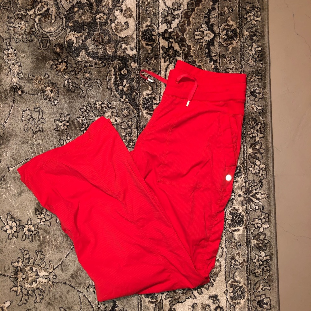 NWOT Lululemon Pants!